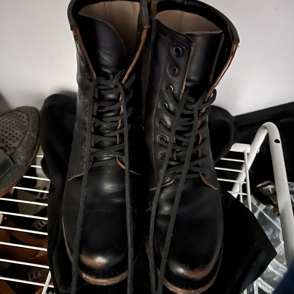 Freebird Manchester size 8